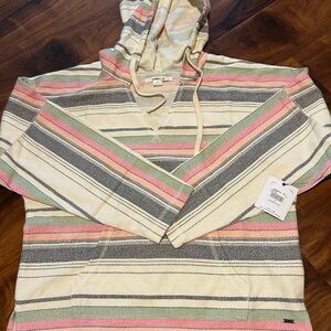 O’Neill woman’s pullover/Size S/BNWT